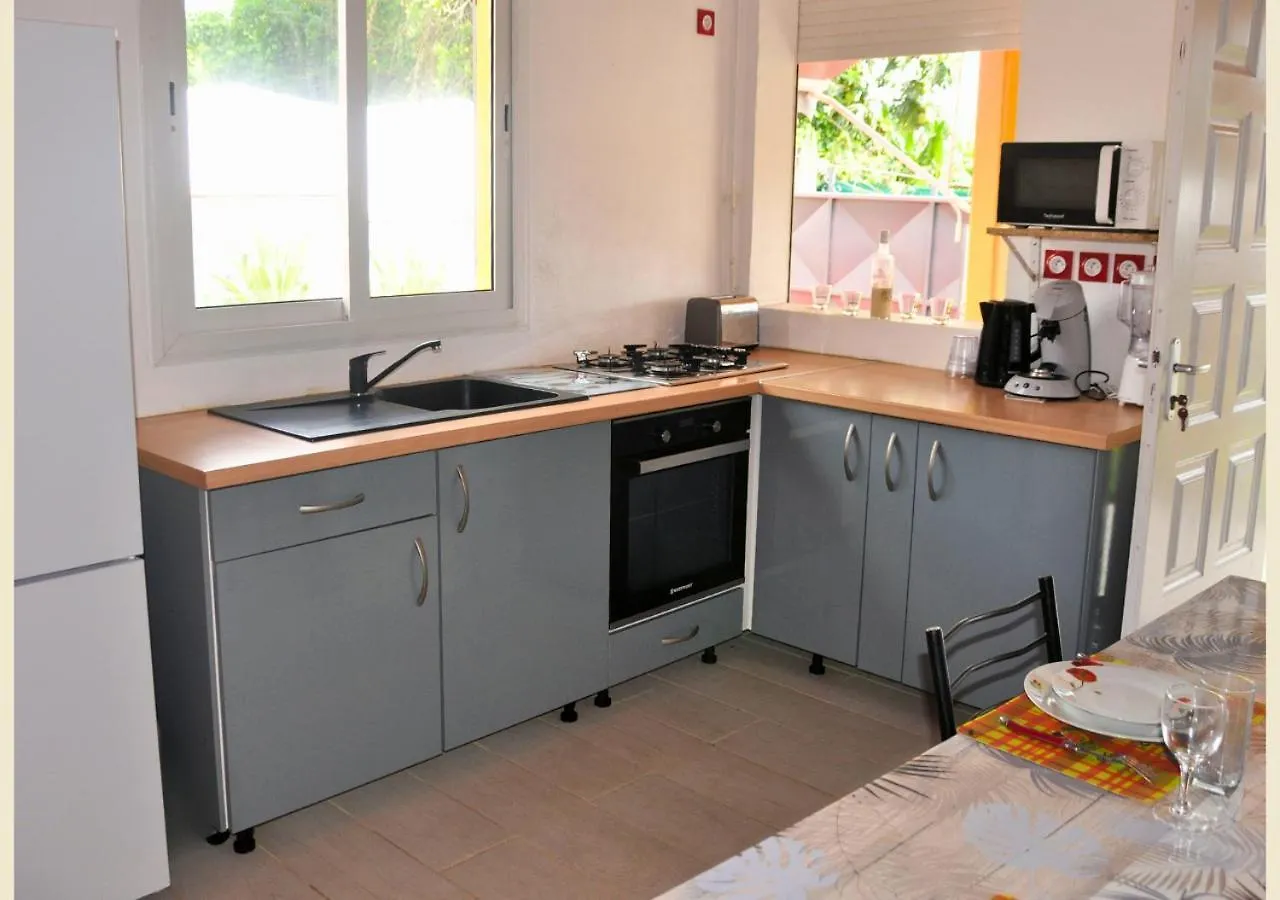 Maison Bel'O Kado-Charme Creole Capesterre-Belle-Eau 0*,  Guadeloupe